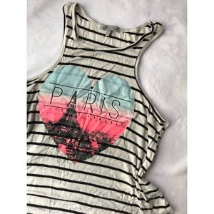 ❌SOLD❌ Paris crop top